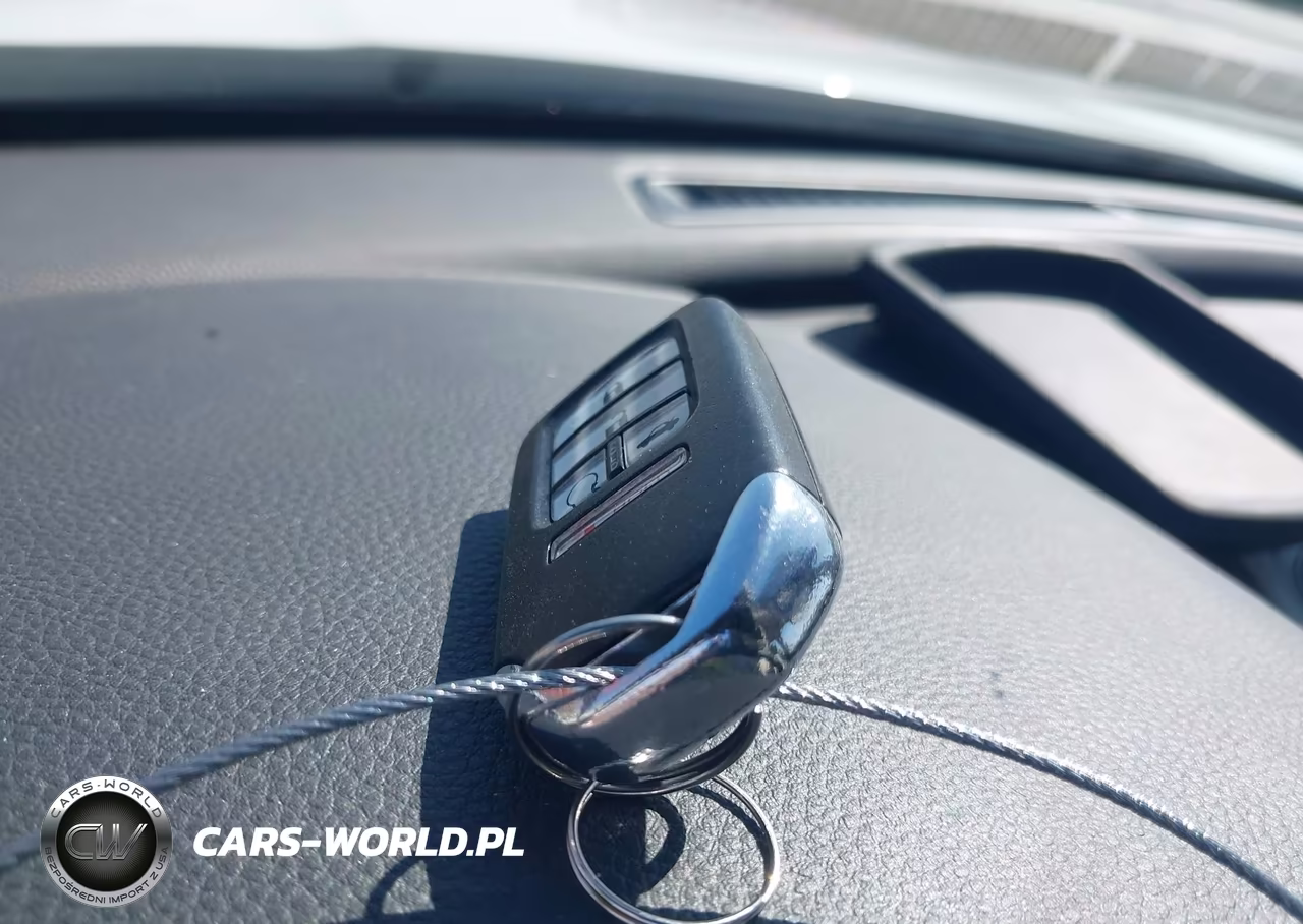 2021 Honda Accord Hybrid VIN:1HGCV3F18MA000989 - 11