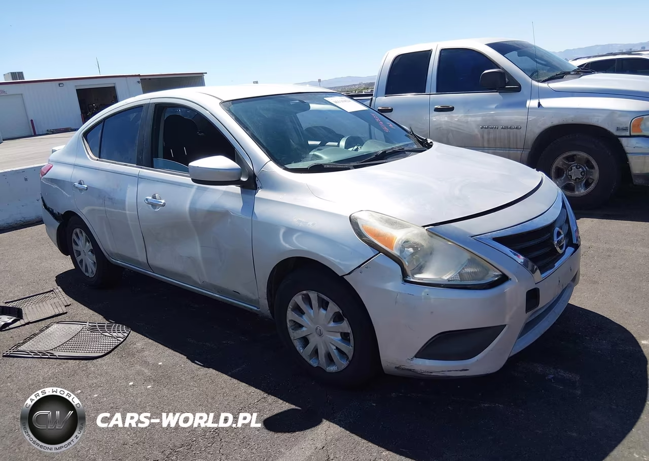 2016 Nissan Versa 1.6 Sv