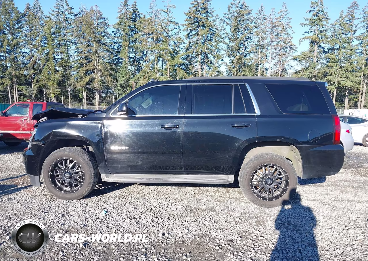 2015 Chevrolet Tahoe Lt VIN:1GNSKBKC2FR601024 - 14