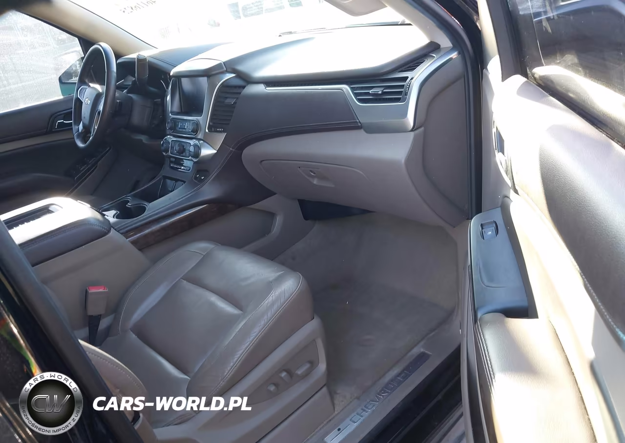 2015 Chevrolet Tahoe Lt VIN:1GNSKBKC2FR601024 - 18