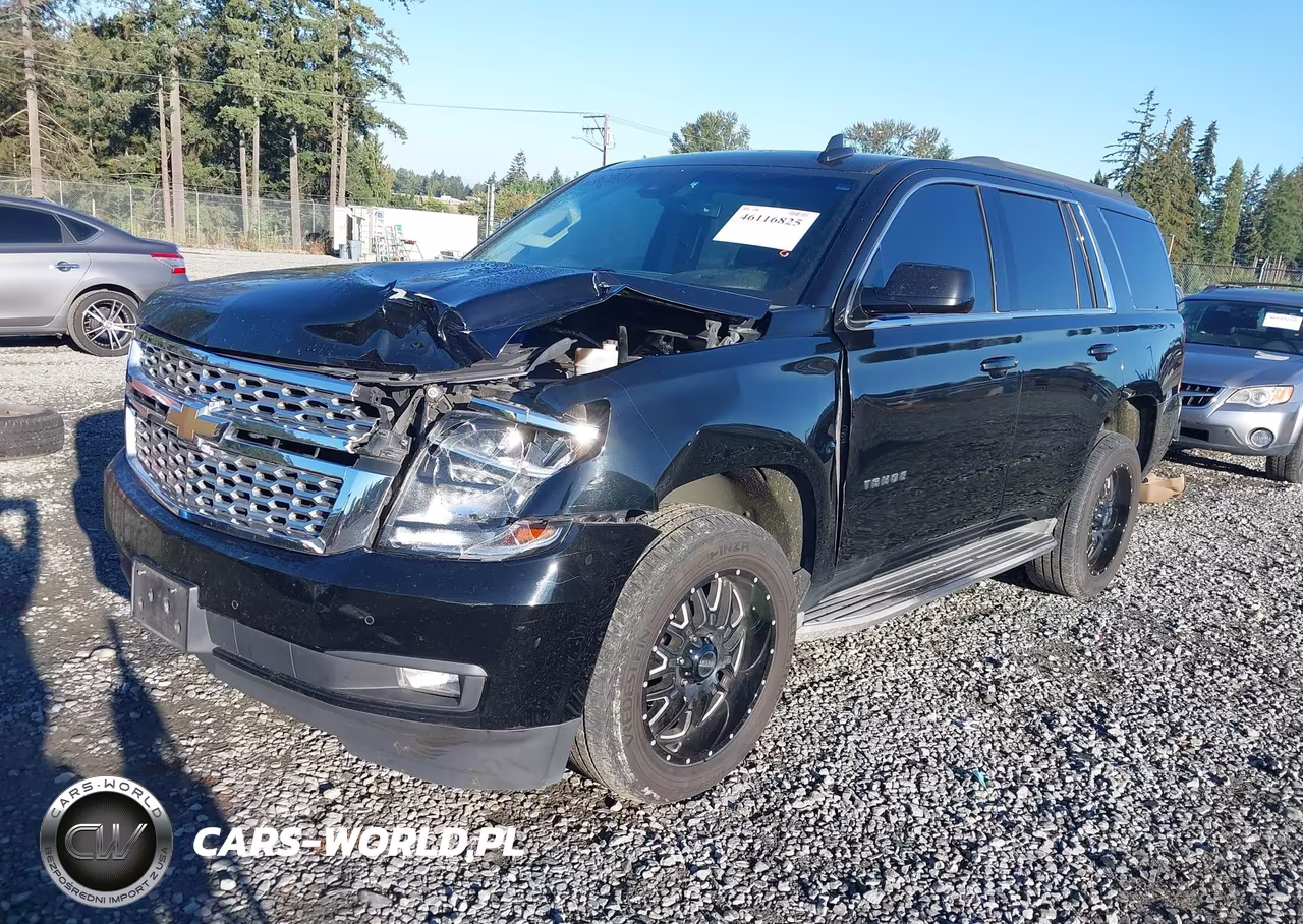 2015 Chevrolet Tahoe Lt VIN:1GNSKBKC2FR601024 - 2