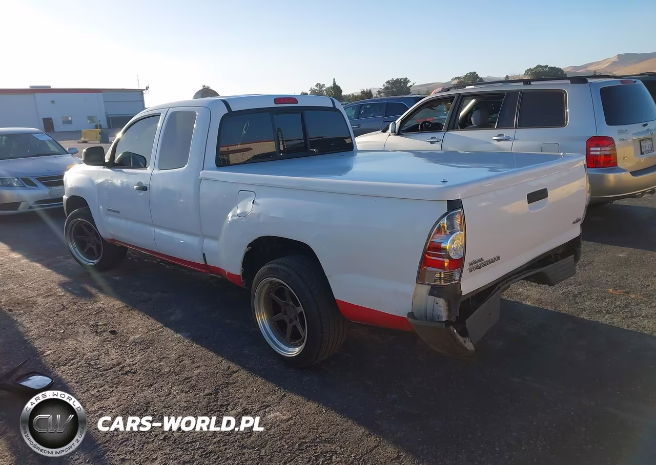 2008 Toyota Tacoma VIN:5TETX22N48Z588865 - 3