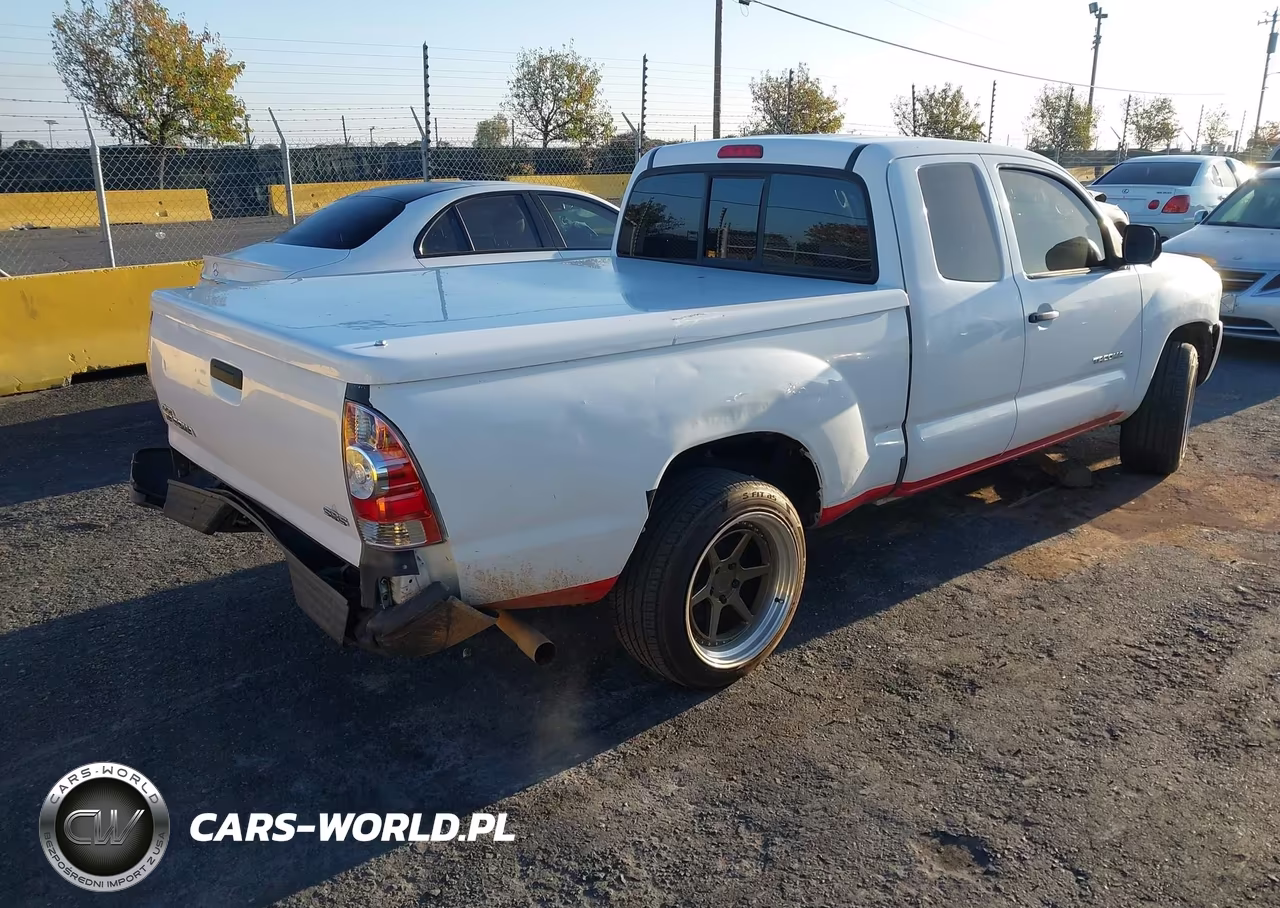 2008 Toyota Tacoma VIN:5TETX22N48Z588865 - 4