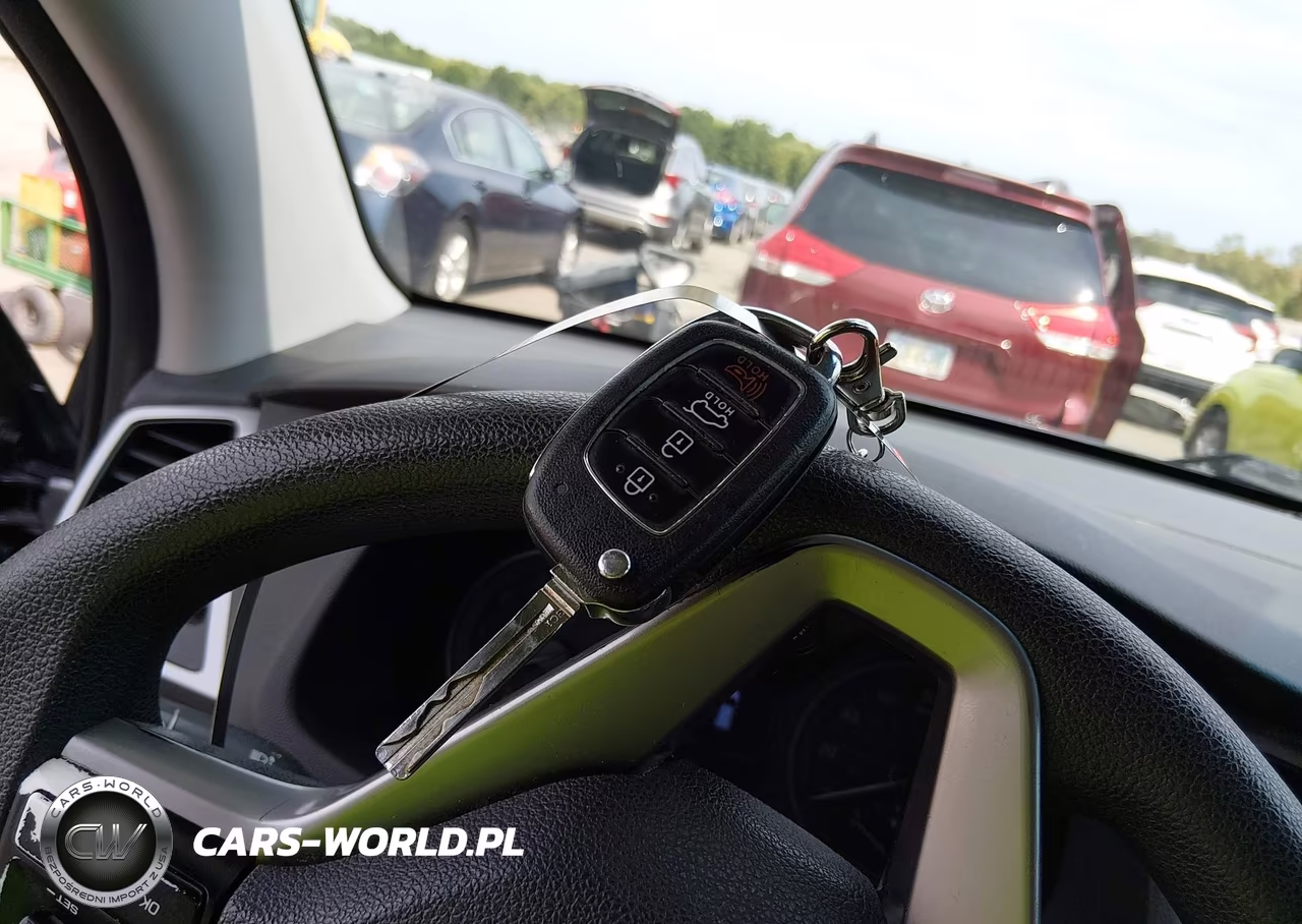 2018 Hyundai Tucson Se VIN:KM8J2CA43JU693850 - 11