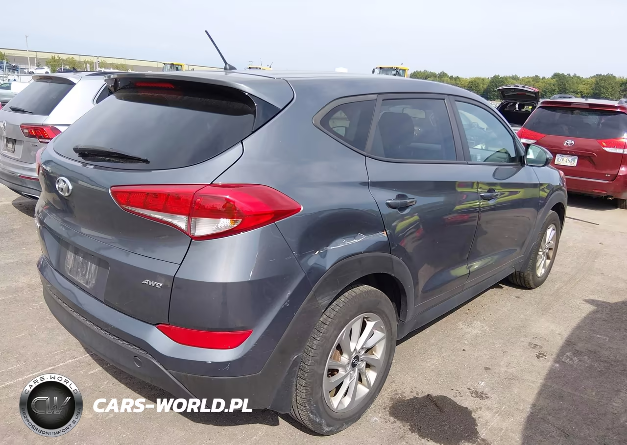 2018 Hyundai Tucson Se VIN:KM8J2CA43JU693850 - 4