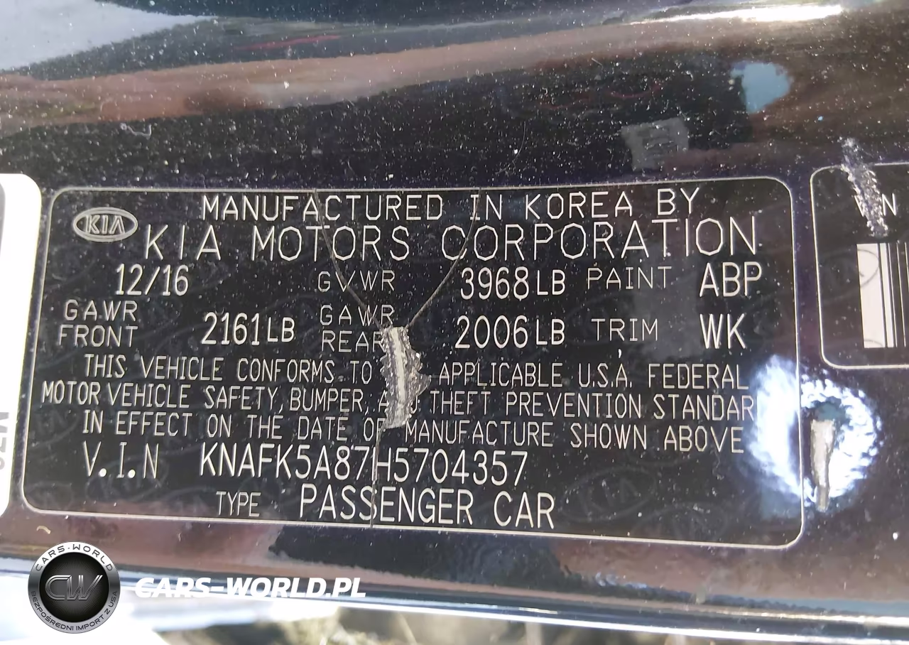 2017 Kia Forte Lx VIN:KNAFK5A87H5704357 - 9