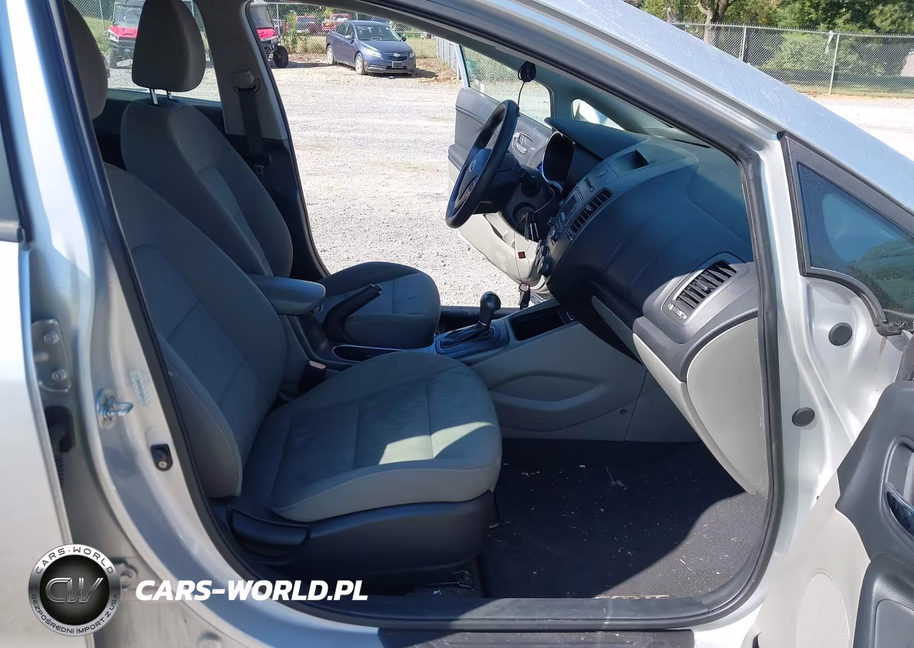 2014 Kia Forte Lx VIN:KNAFK4A61E5207275 - 5