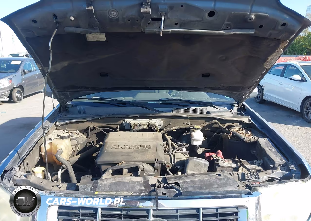 2010 Ford Escape Xlt VIN:1FMCU0DG5AKA08105 - 10