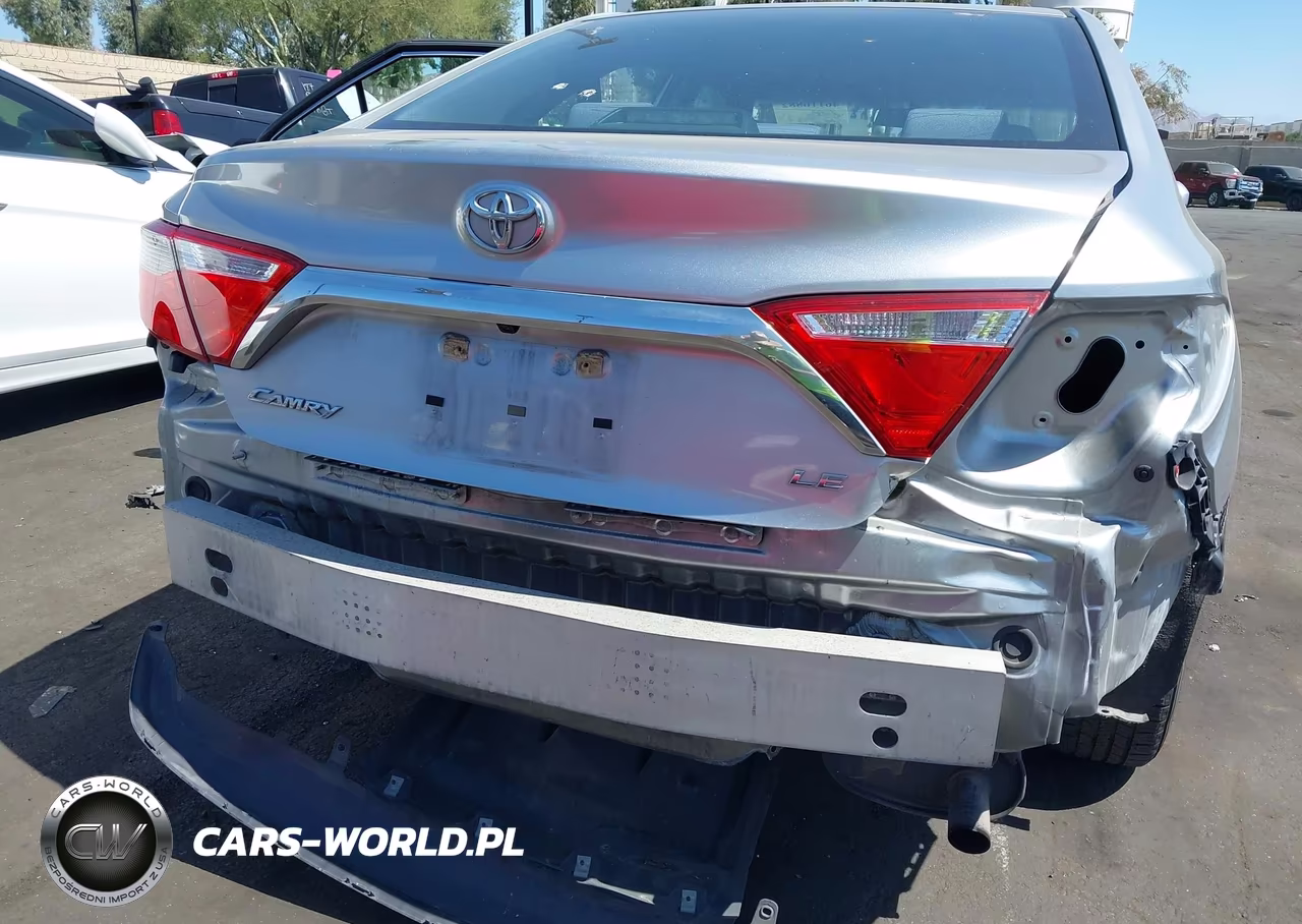 2017 Toyota Camry Le VIN:4T1BF1FK9HU285965 - 6