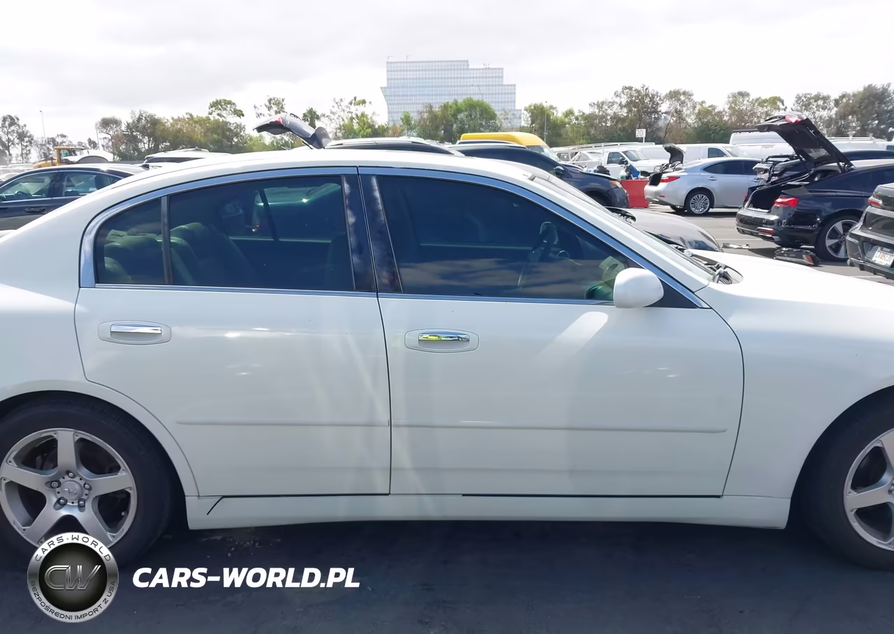 2003 Infiniti G35 Luxury Leather VIN:JNKCV51E43M305955 - 13