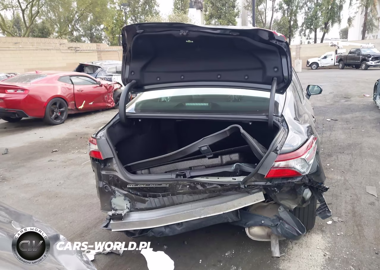 2023 Toyota Camry Le VIN:4T1C11AK6PU079852 - 17
