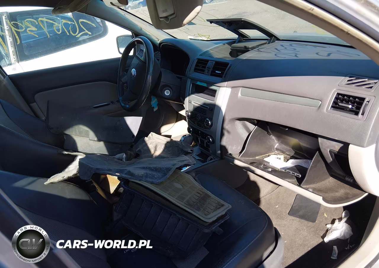 2010 Mercury Milan Hybrid VIN:3MEDM0L37AR627435 - 5