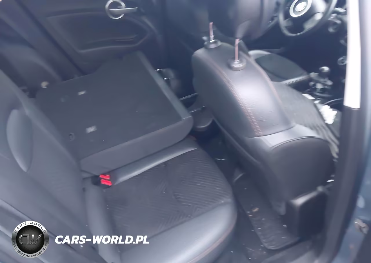 2018 Fiat 500X Urbana Edition VIN:ZFBCFXCB7JP706363 - 8