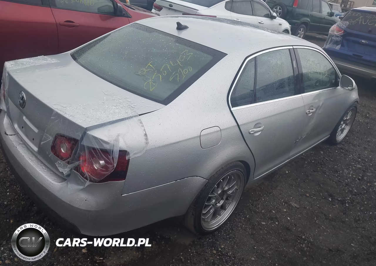 2008 Volkswagen Jetta Se-Sel VIN:3VWRM71K68M182975 - 4
