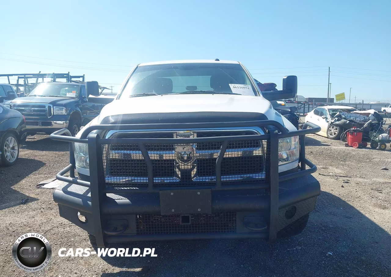 2017 Ram 2500 Tradesman 4X4 6'4 Box VIN:3C6UR5CL4HG662981 - 12
