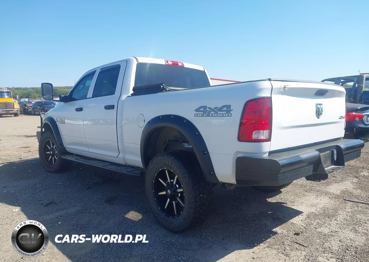 2017 Ram 2500 Tradesman 4X4 6'4 Box VIN:3C6UR5CL4HG662981 - 3