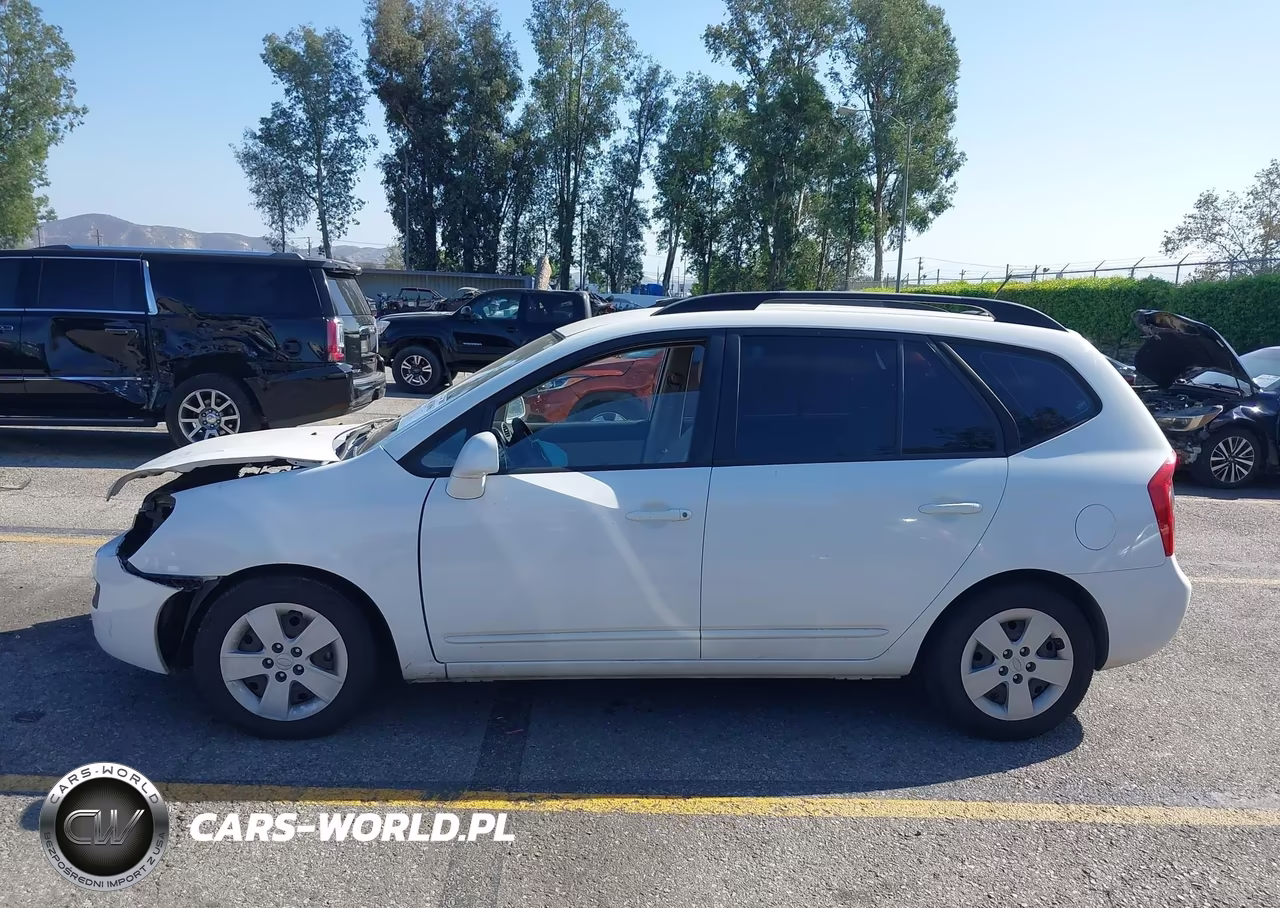 2009 Kia Rondo Lx VIN:KNAFG529297279046 - 15