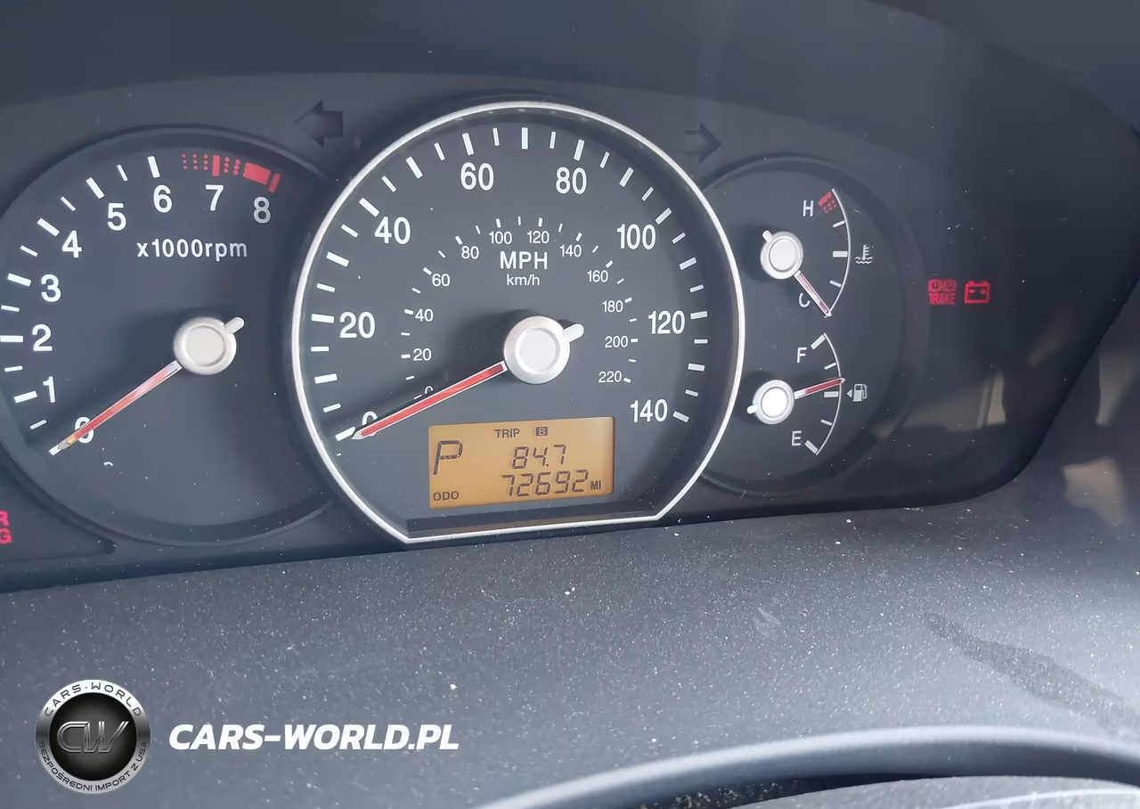 2009 Kia Rondo Lx VIN:KNAFG529297279046 - 16