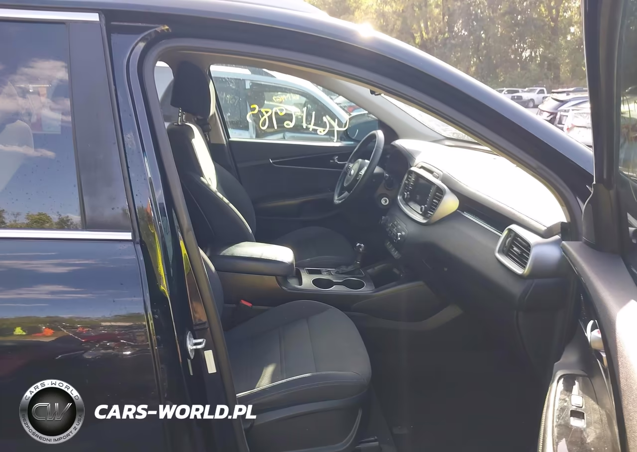 2017 Kia Sorento 2.4L Lx VIN:5XYPG4A31HG329743 - 5