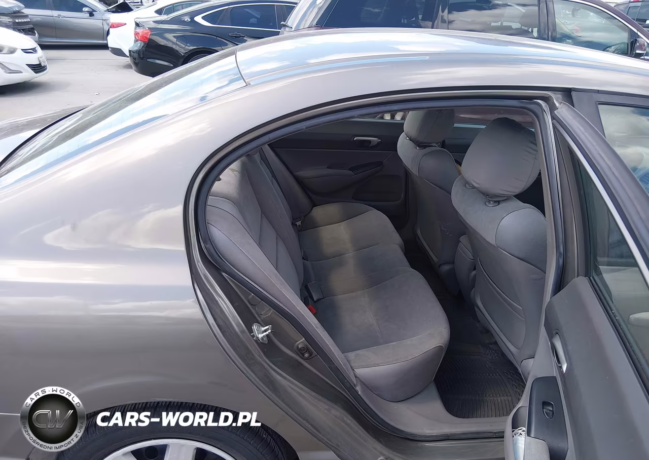 2007 Honda Civic Lx VIN:1HGFA16507L136686 - 8