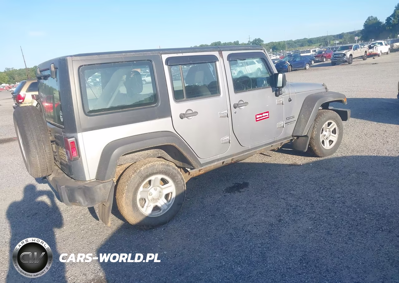 2015 Jeep Wrangler Unlimited Sport Rhd VIN:1C4BJWKG8FL733469 - 4
