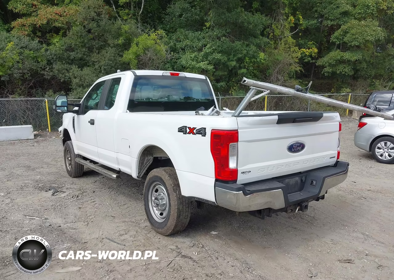 2017 Ford F-250 Xl VIN:1FT7X2B68HEE77099 - 3