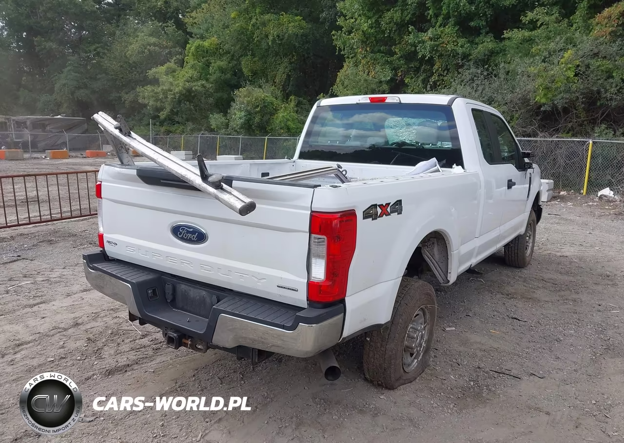 2017 Ford F-250 Xl VIN:1FT7X2B68HEE77099 - 4