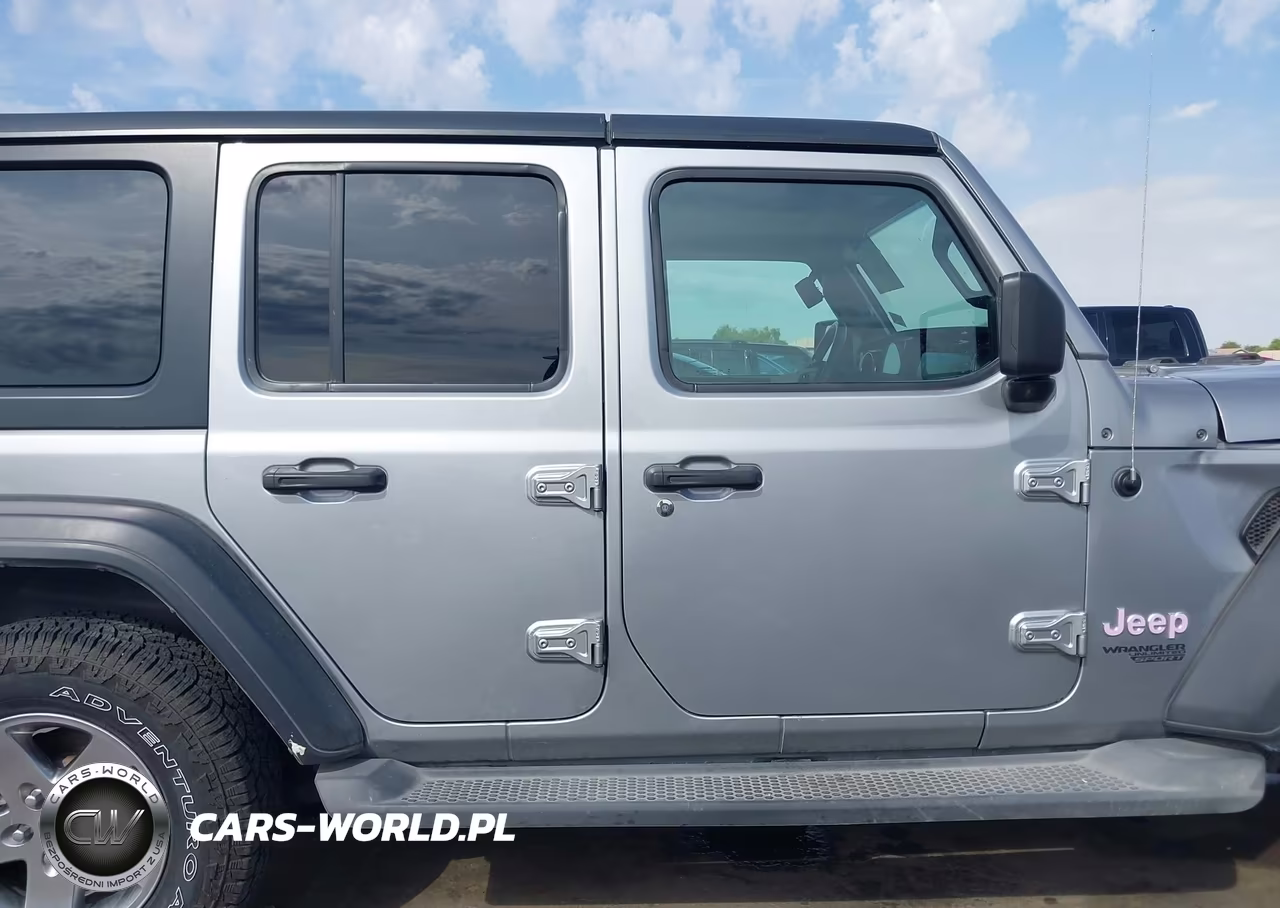 2019 Jeep Wrangler Unlimited Sport S 4X4 VIN:1C4HJXDN2KW588918 - 13