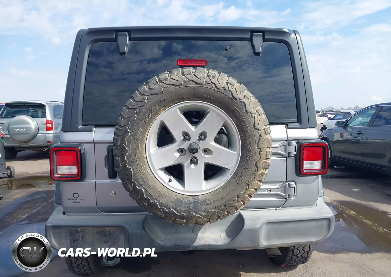 2019 Jeep Wrangler Unlimited Sport S 4X4 VIN:1C4HJXDN2KW588918 - 16