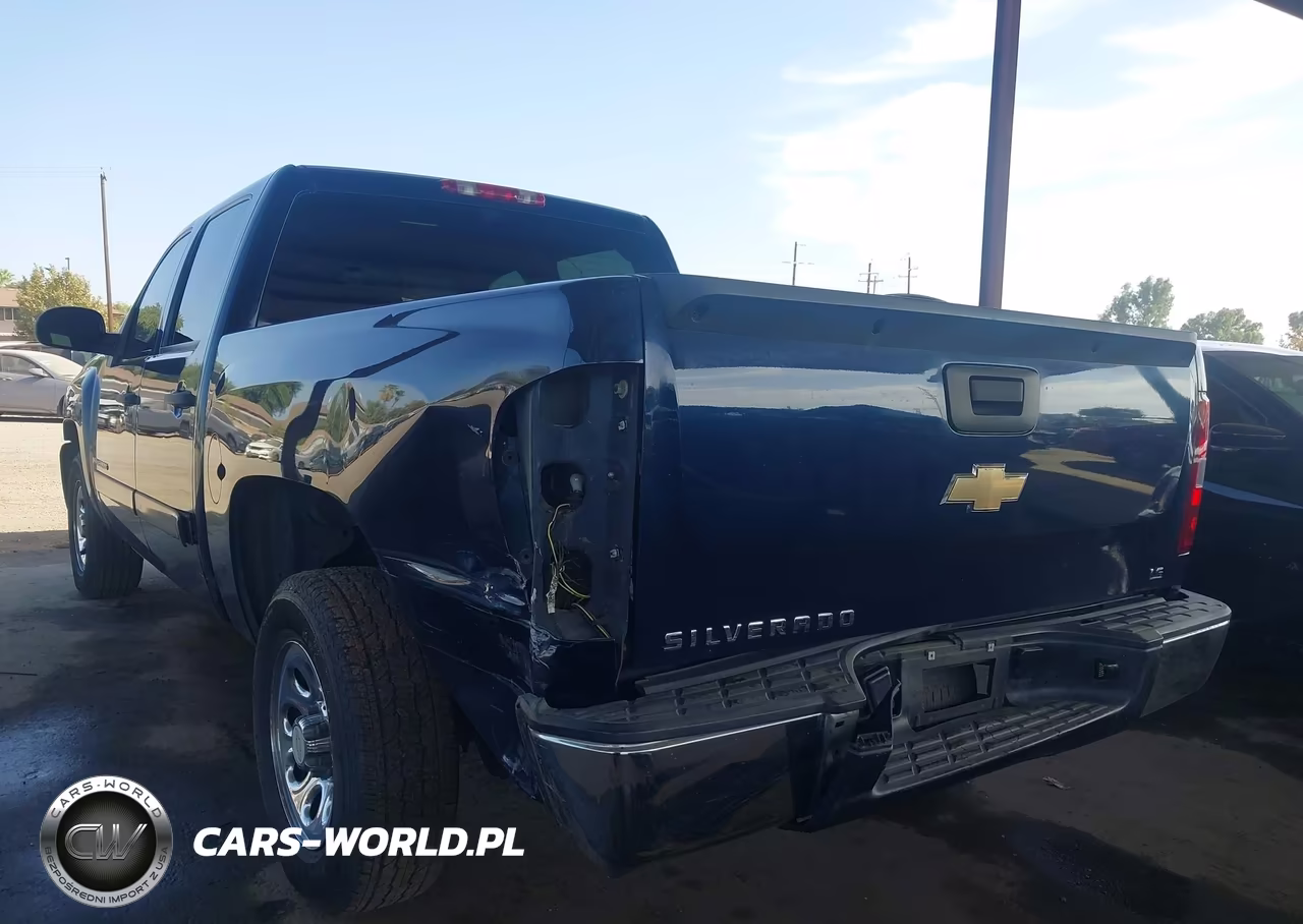 2007 Chevrolet Silverado 1500 Ls VIN:2GCEC13C871707046 - 3