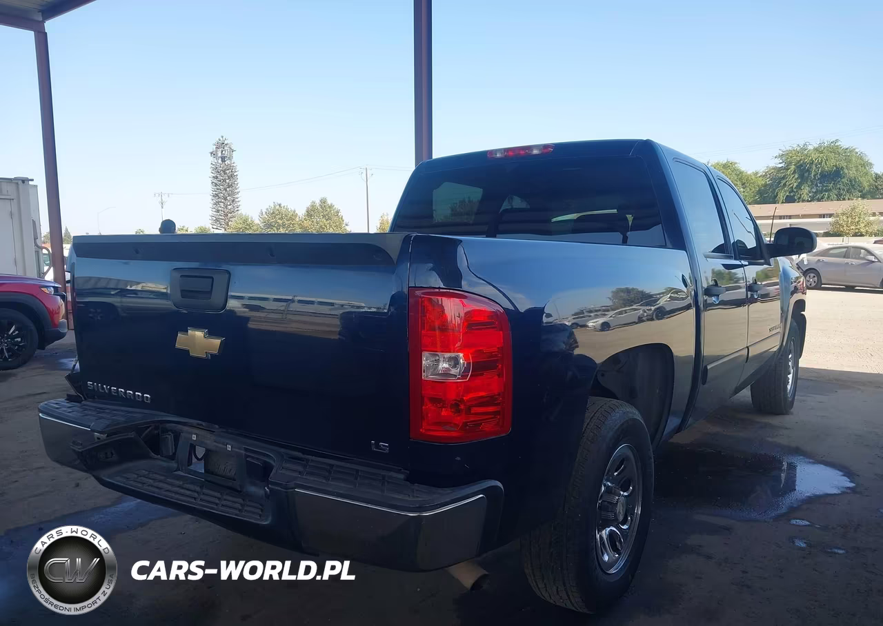 2007 Chevrolet Silverado 1500 Ls VIN:2GCEC13C871707046 - 4