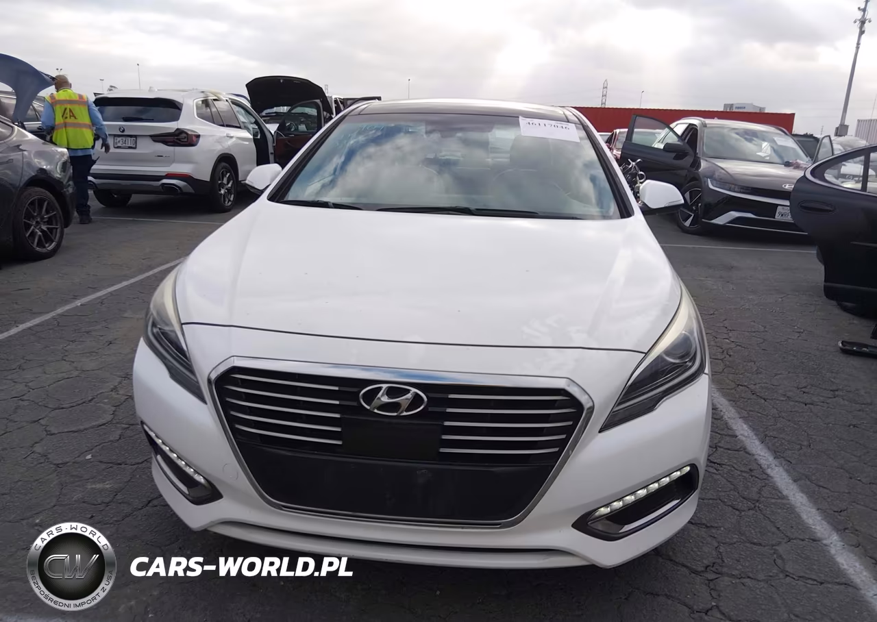 2016 Hyundai Sonata Hybrid Limited VIN:KMHE34L11GA030701 - 12