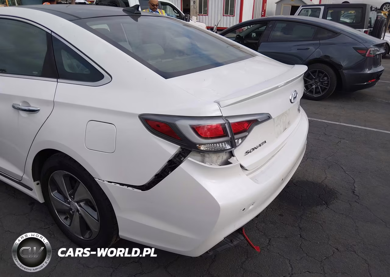 2016 Hyundai Sonata Hybrid Limited VIN:KMHE34L11GA030701 - 6
