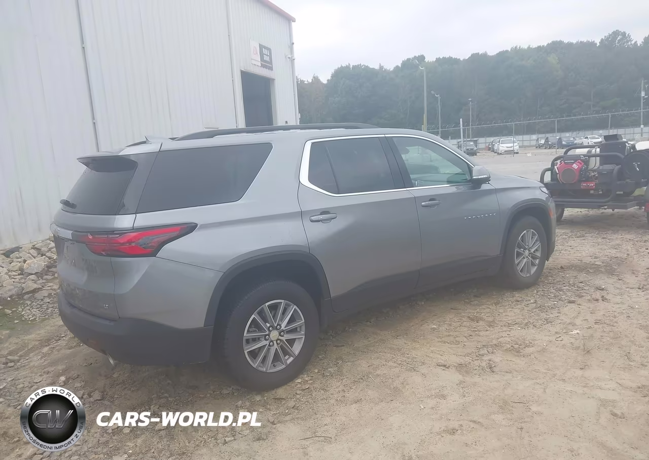 2023 Chevrolet Traverse Awd Lt Cloth VIN:1GNEVGKW9PJ144322 - 4