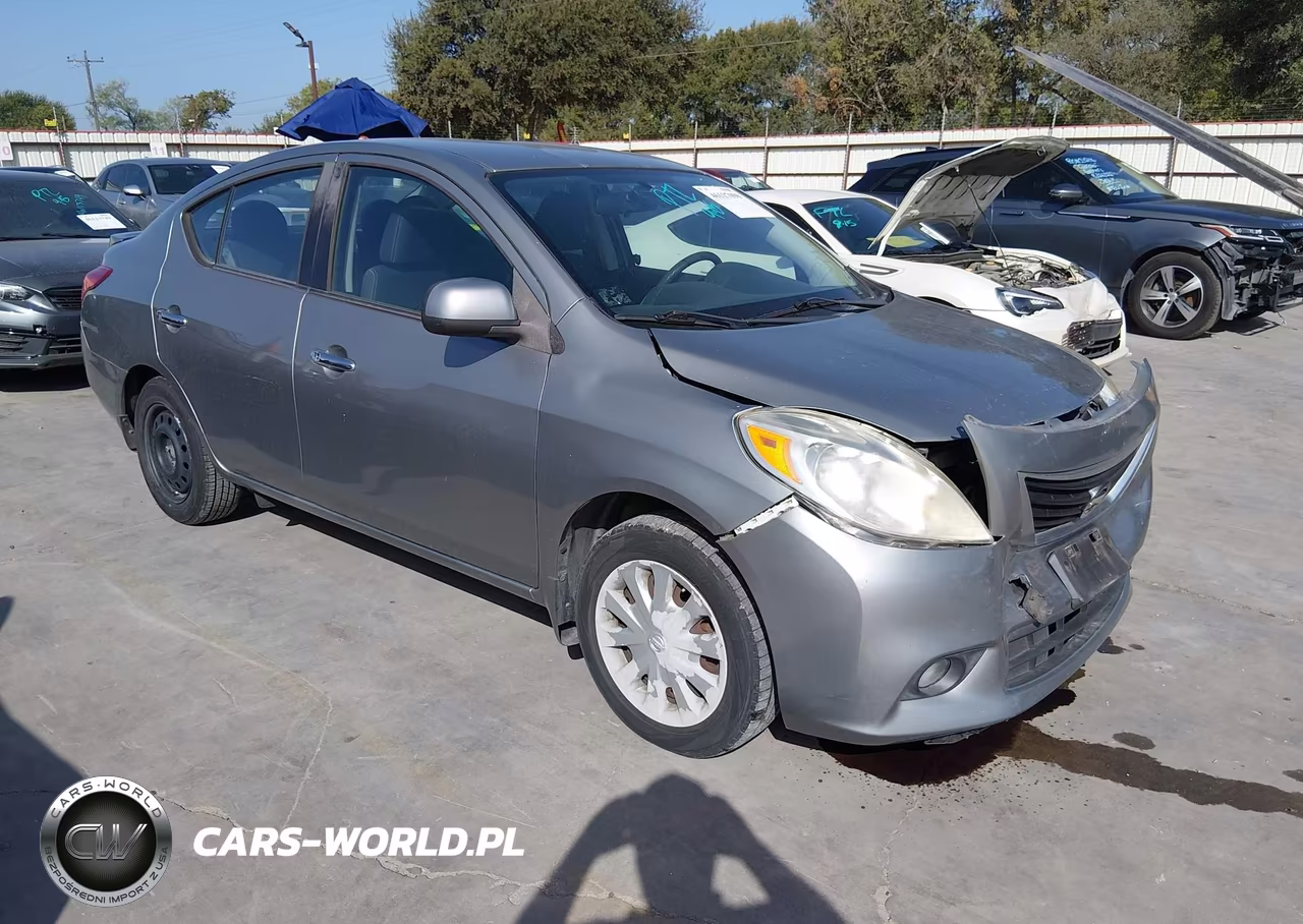 2014 Nissan Versa 1.6 Sv