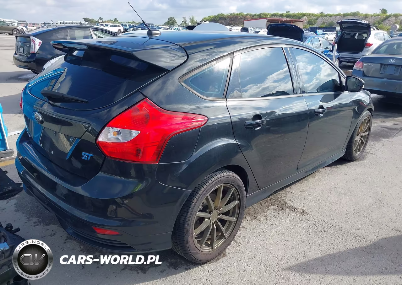 2013 Ford Focus St VIN:1FADP3L95DL185889 - 4