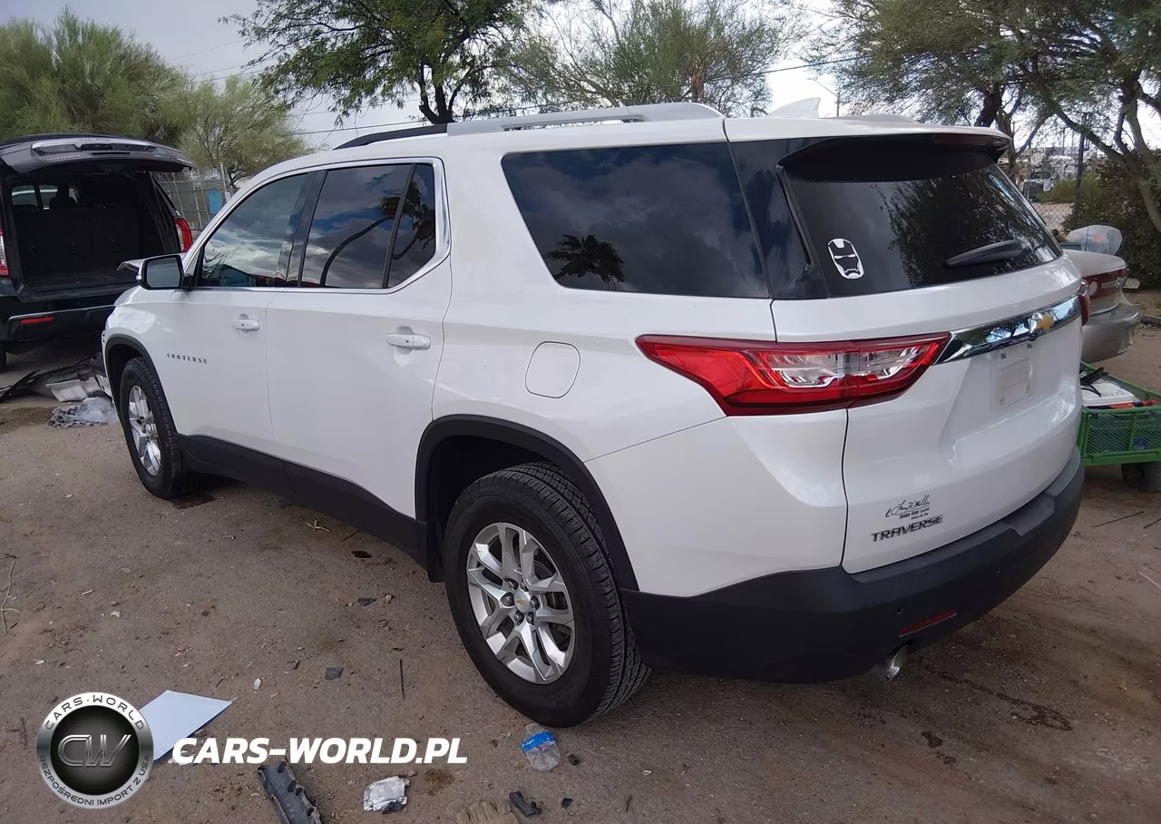 2018 Chevrolet Traverse 1Lt VIN:1GNERGKW4JJ235915 - 3