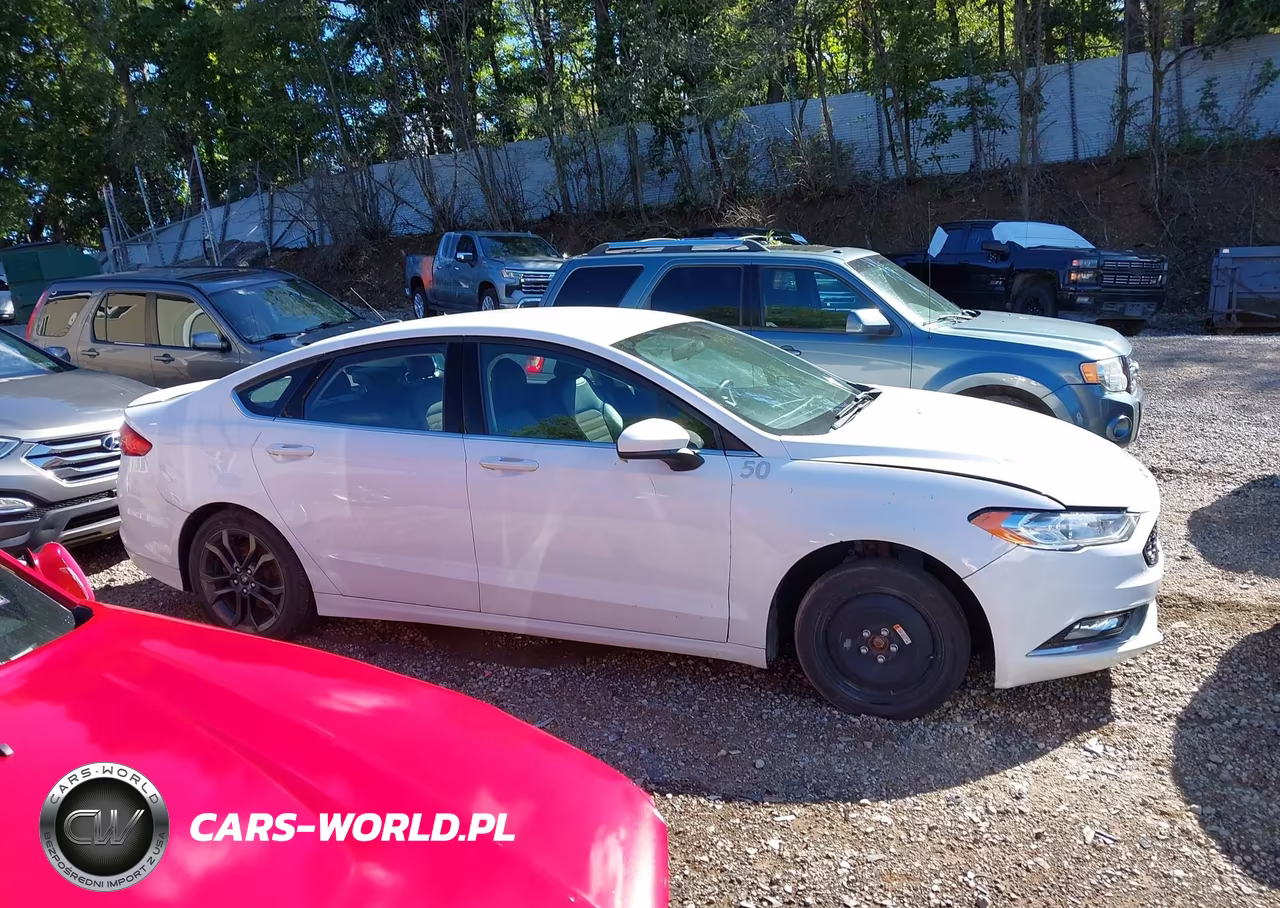 2018 Ford Fusion Se VIN:3FA6P0H7XJR107958 - 13