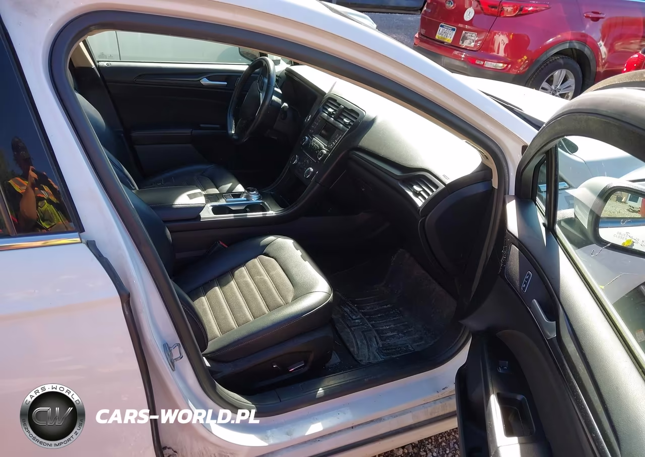 2018 Ford Fusion Se VIN:3FA6P0H7XJR107958 - 5