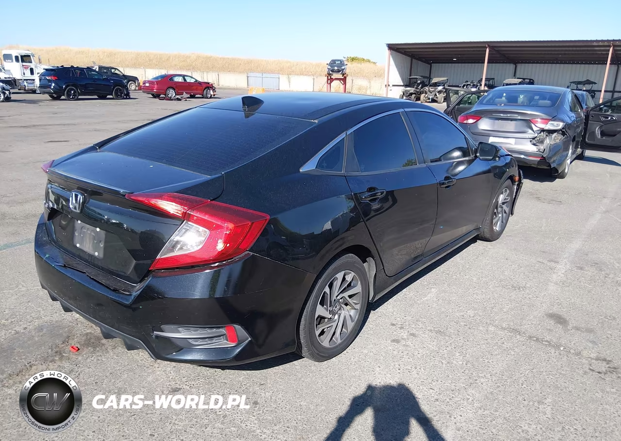 2018 Honda Civic Ex VIN:2HGFC2F75JH530464 - 4