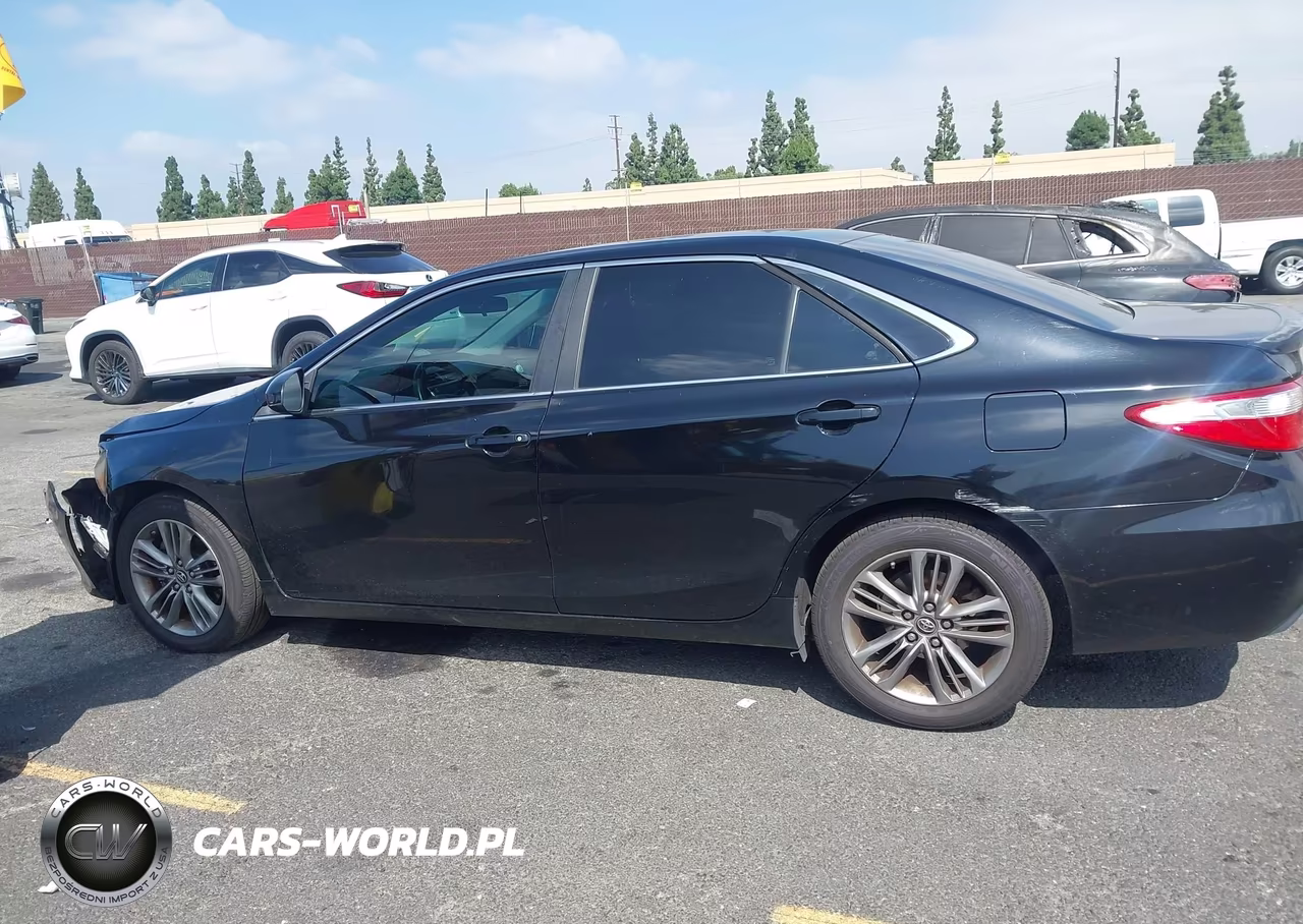 2016 Toyota Camry Se VIN:4T1BF1FK1GU192307 - 14