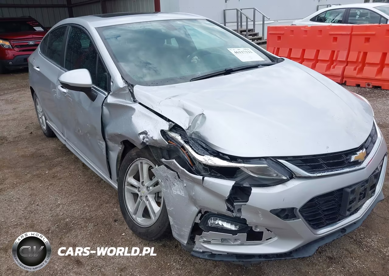 2017 Chevrolet Cruze Lt Auto VIN:1G1BE5SM0H7104197 - 6