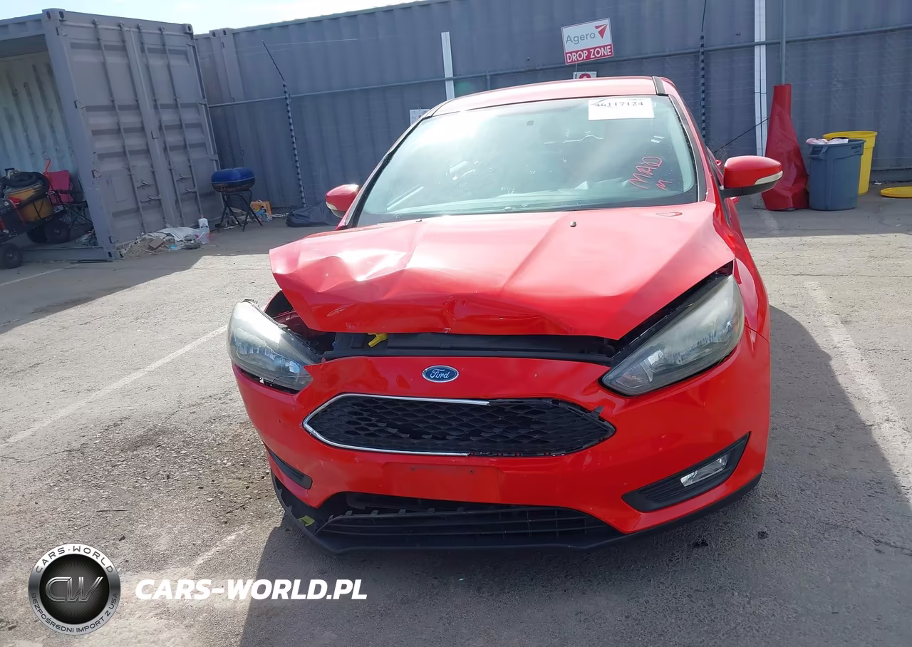 2016 Ford Focus Se VIN:1FADP3K24GL256251 - 12