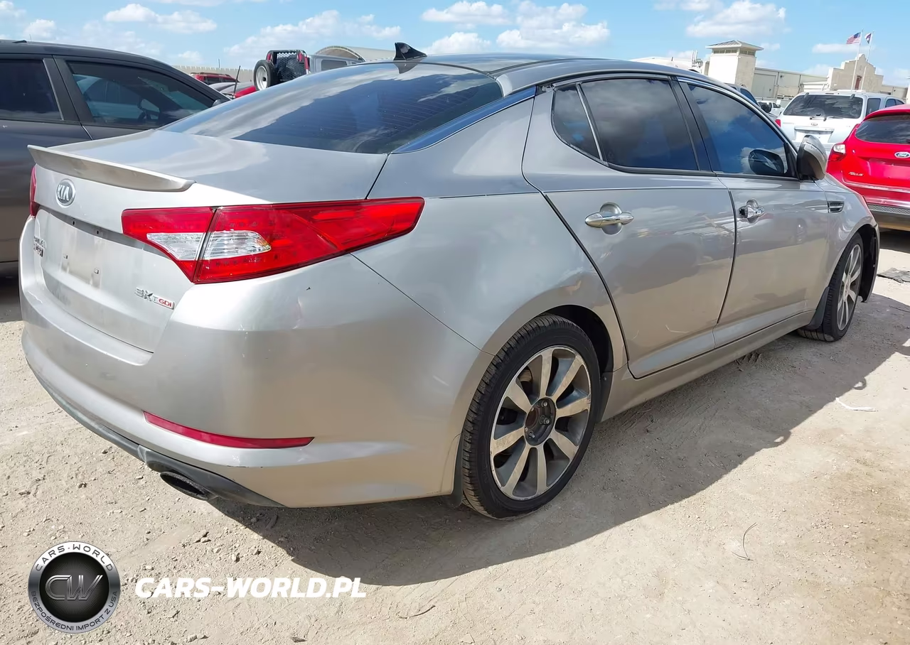 2013 Kia Optima Sx VIN:5XXGR4A61DG245263 - 4