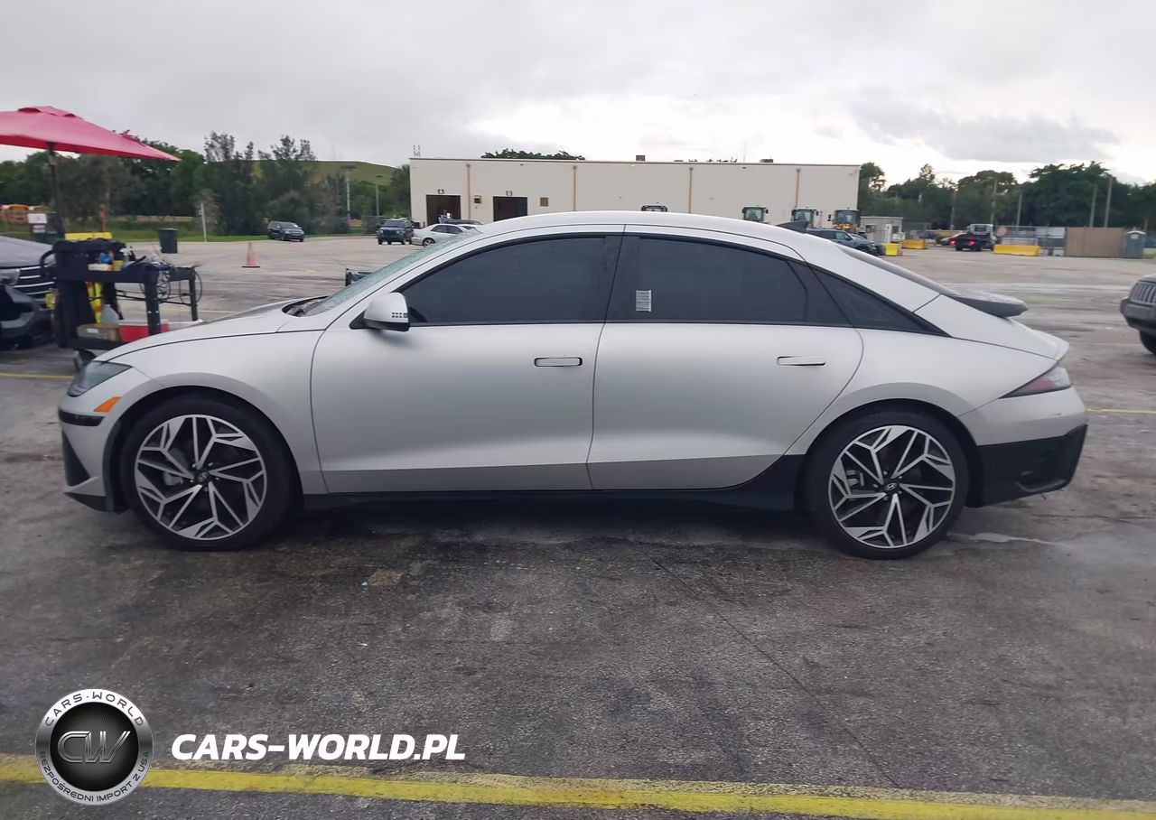 2025 Hyundai Ioniq 6 Sel VIN:KMHM34AA5SA085126 - 14