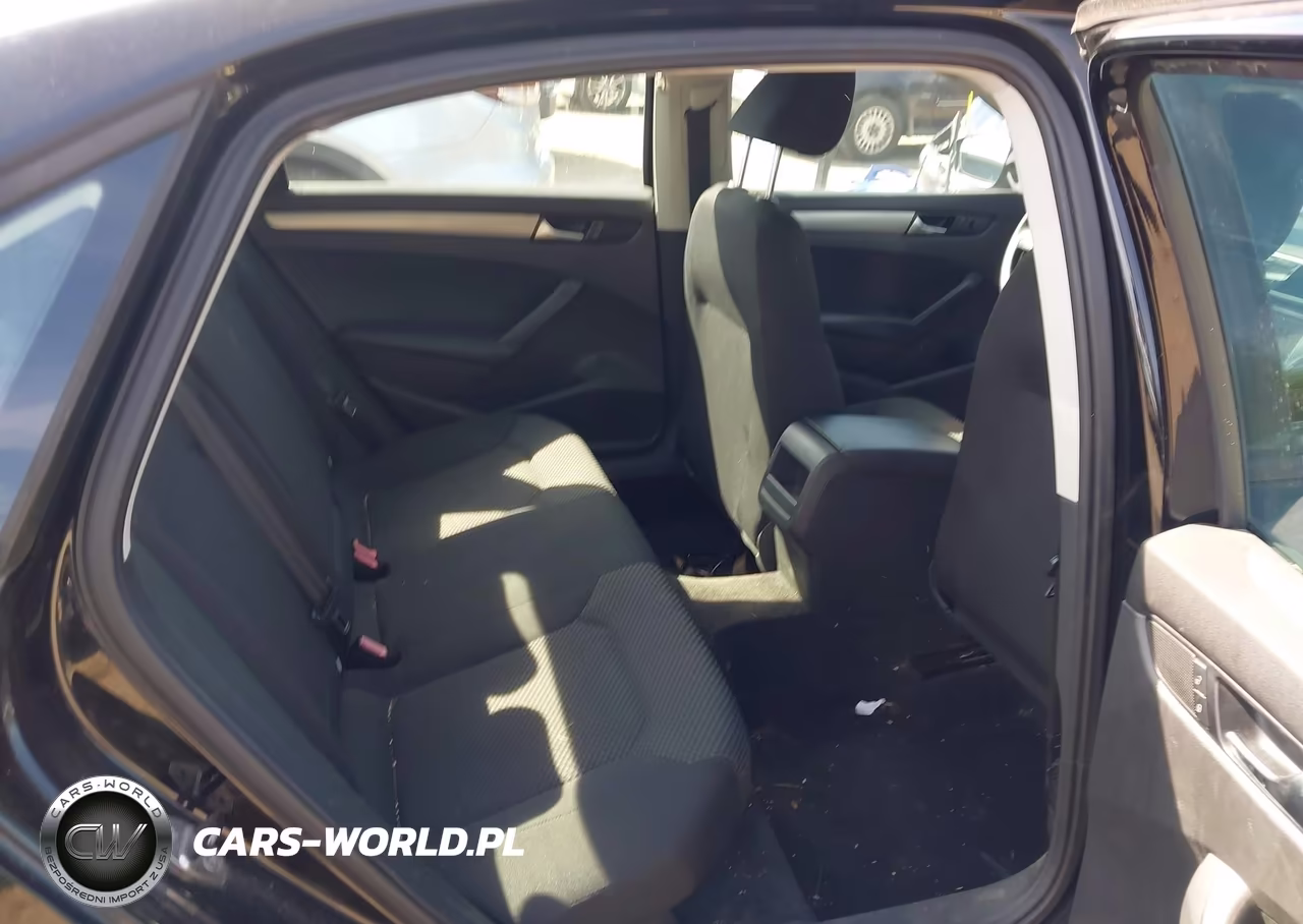2014 Volkswagen Passat 1.8T S VIN:1VWAT7A37EC116408 - 8