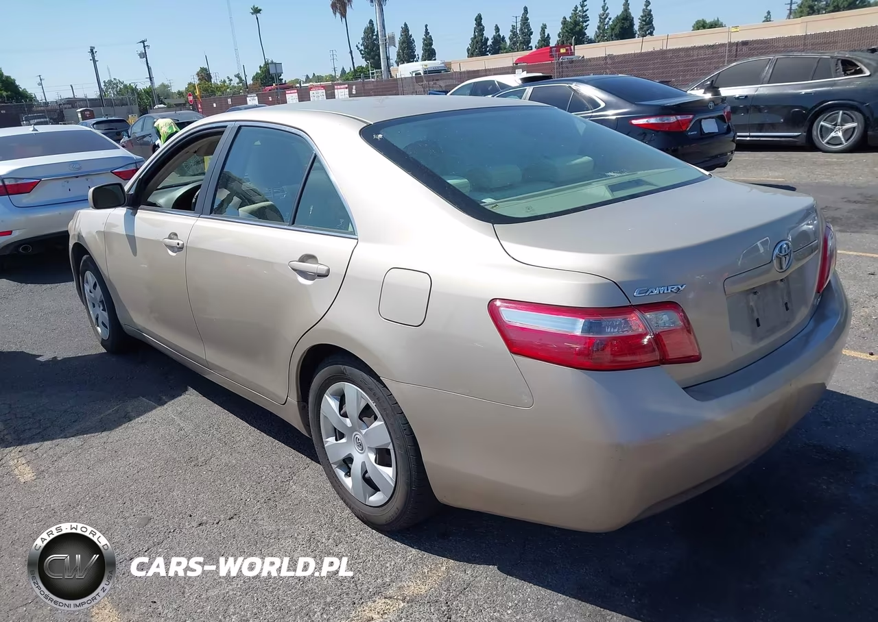 2007 Toyota Camry Le VIN:4T1BE46K37U091161 - 3