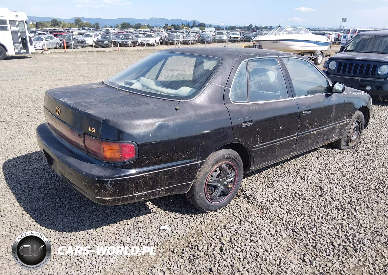 1994 Toyota Camry Le VIN:4T1SK12E1RU386950 - 4
