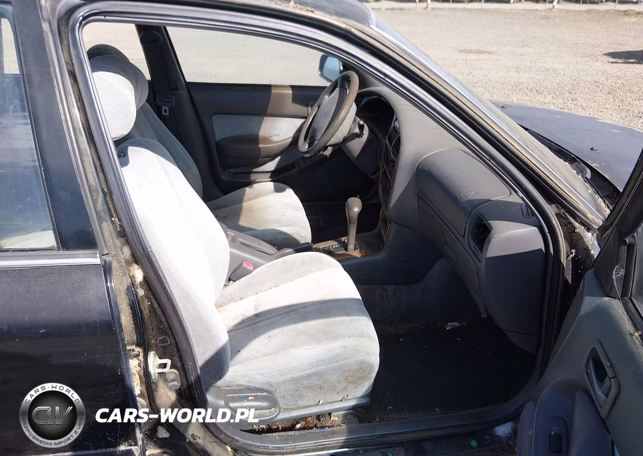 1994 Toyota Camry Le VIN:4T1SK12E1RU386950 - 5