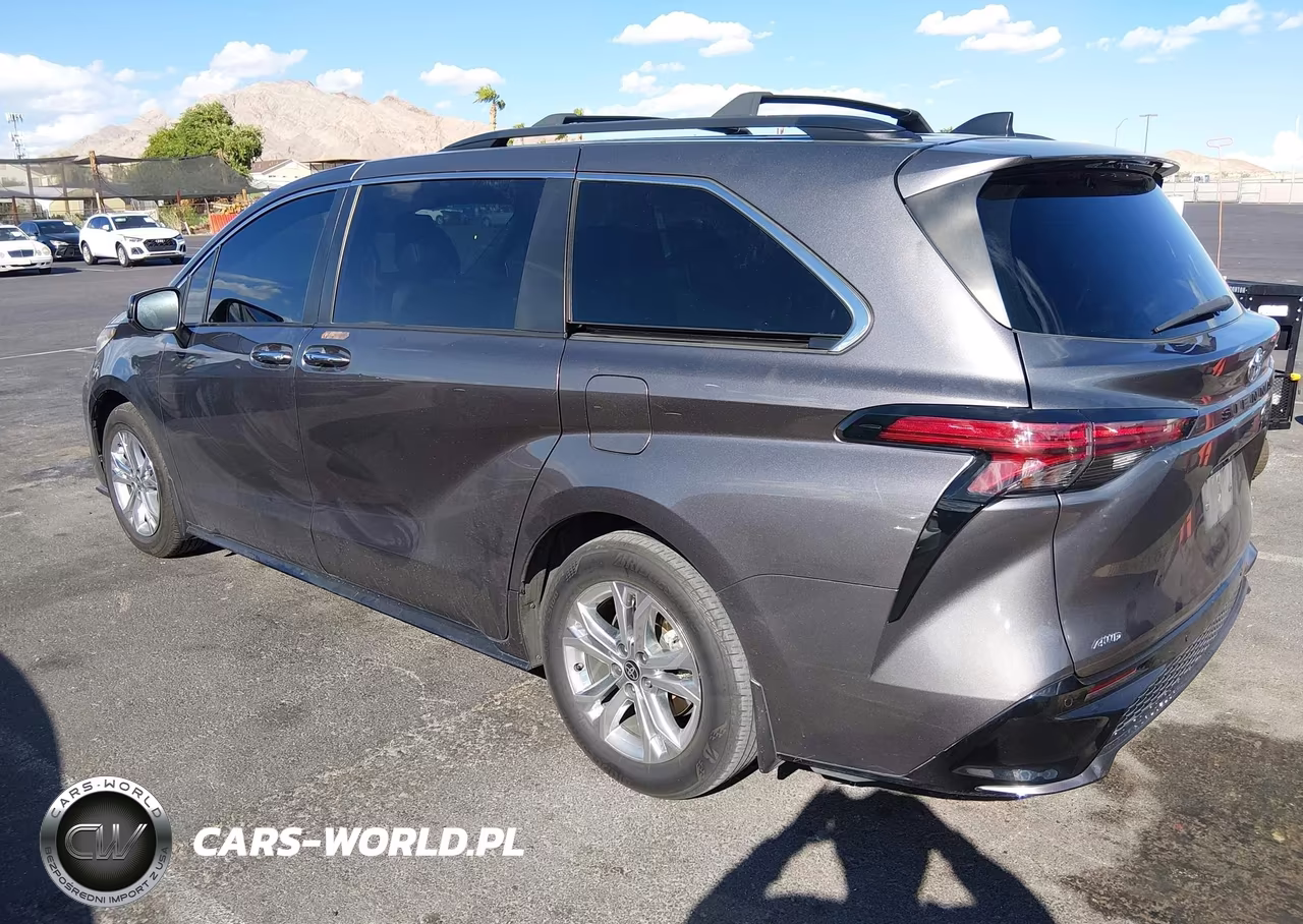 2022 Toyota Sienna Xse VIN:5TDXSKFC4NS045470 - 3